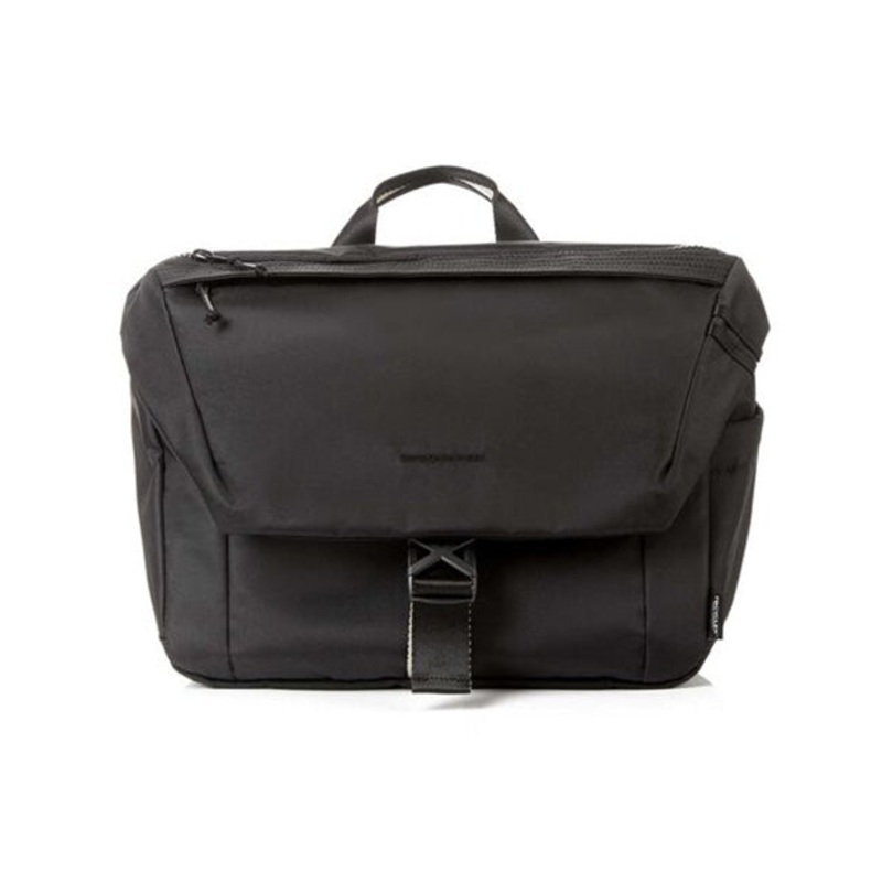 Semlin Messenger Bag Black